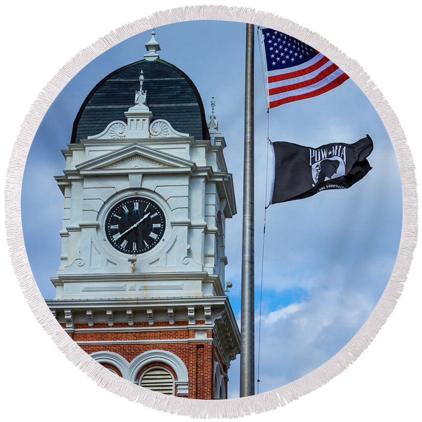 Reid Callaway Newton County Court House Images Round Beach Towel featuring the photograph Covington GA Newton County Court House Old Glory And Friend Architectural Art by Reid Callaway