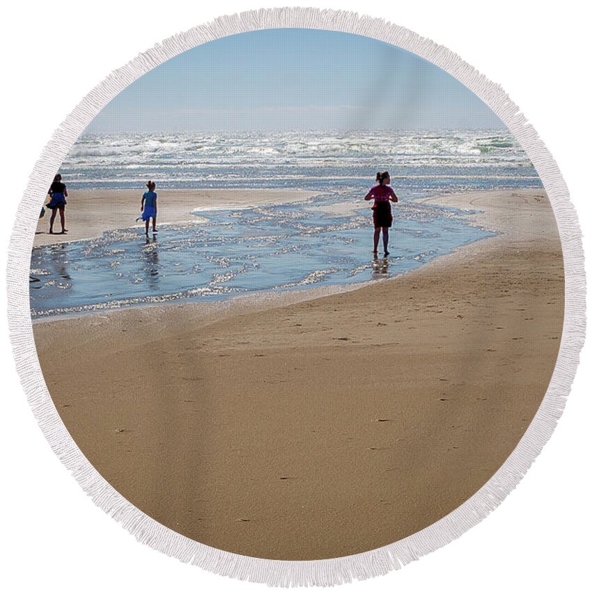 Beach Round Beach Towel featuring the photograph Day at the Beach by Craig J Satterlee