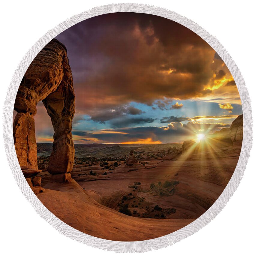 Moab Round Beach Towel featuring the photograph Delicate Arch Sunset by Michael Ash
