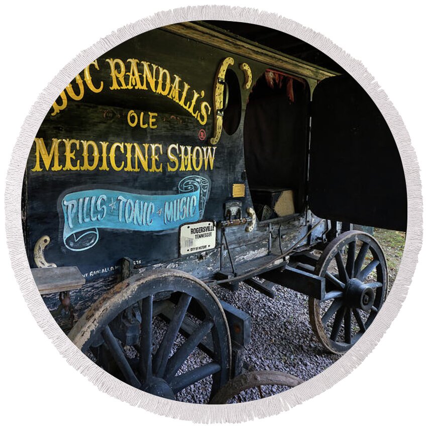 Carriage Round Beach Towel featuring the photograph Doc Randall's Ole Medicine Show carriage by Shelia Hunt