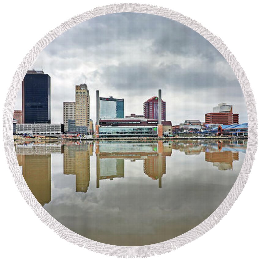 Downtown Toledo Round Beach Towel featuring the photograph Downtown Toledo Reflections 0574 by Jack Schultz