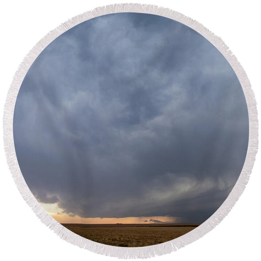 Nebraskasc Round Beach Towel featuring the photograph Eastern Colorado Supercell 002 by Dale Kaminski