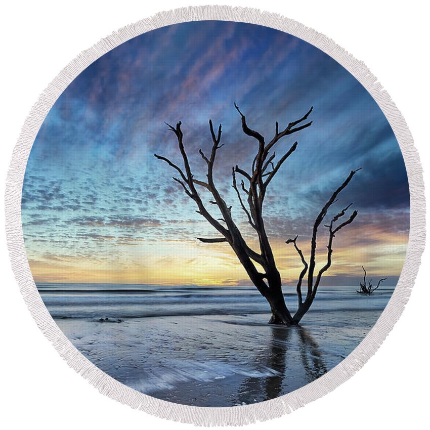 Nature Round Beach Towel featuring the photograph Edisto Morning by Jon Glaser