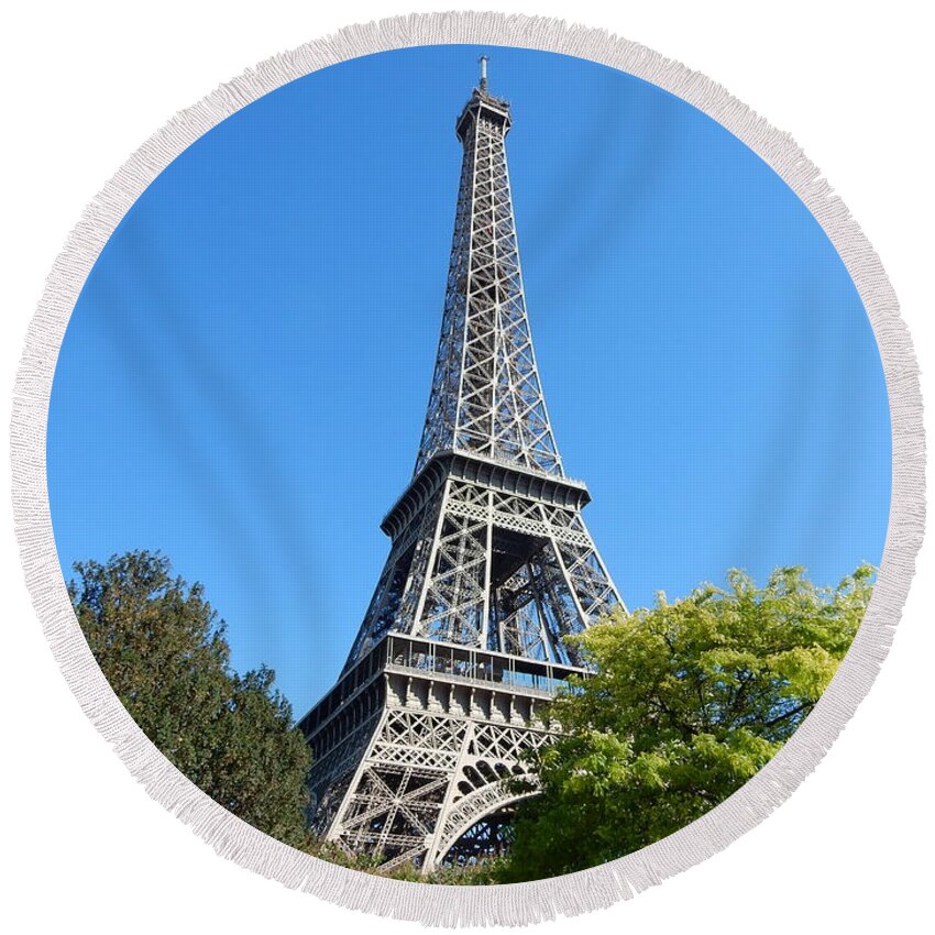 Paris Round Beach Towel featuring the photograph Eiffel Tower by Tim Mattox