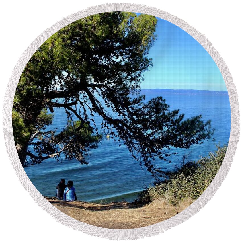 Palos Verdes Round Beach Towel featuring the photograph Enjoying the View by Katherine Erickson