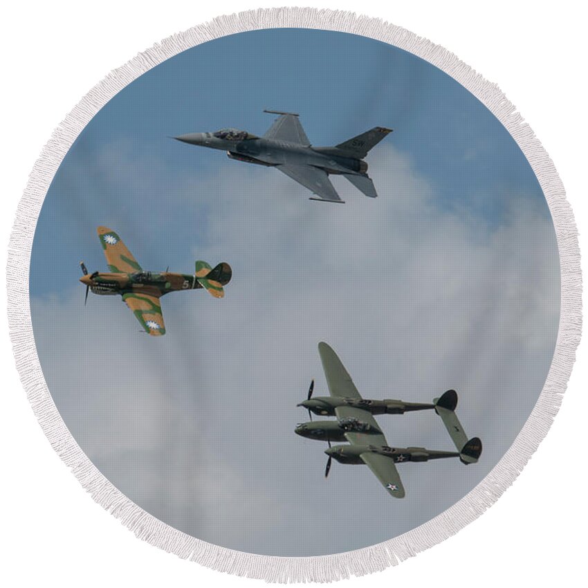 Aviation Round Beach Towel featuring the photograph F16 P40 and P38 Formation Flight by Carolyn Hutchins