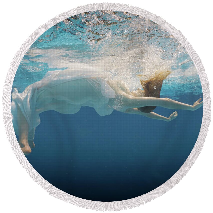 Fallen Round Beach Towel featuring the photograph Falling - VIII by Mark Rogers