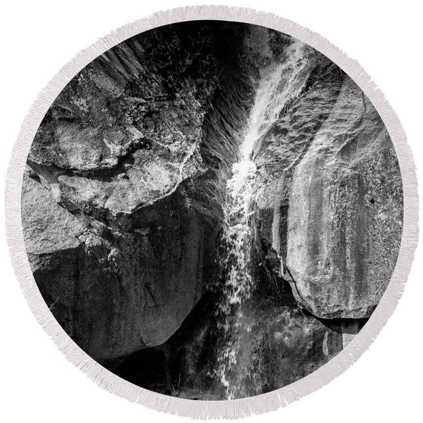 River Round Beach Towel featuring the photograph Feather River Waterfall BW by Frank Wilson