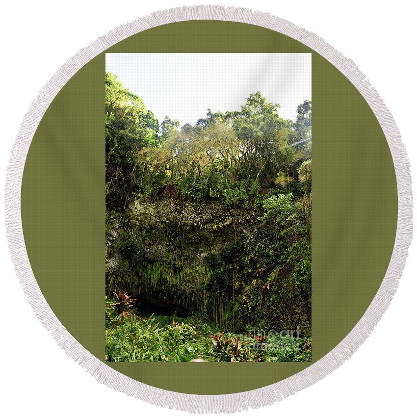 Fern Grotto Round Beach Towel featuring the photograph Fern Grotto by Cindy Murphy