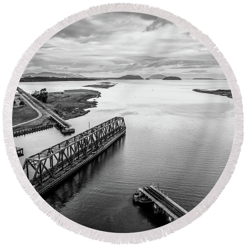 Anacortes Round Beach Towel featuring the photograph Fidalgo Slough by Michael Rauwolf