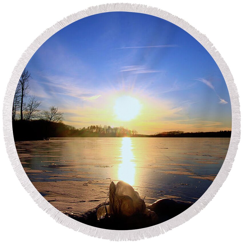 Sunset Round Beach Towel featuring the photograph Fire and Ice by Mary Walchuck