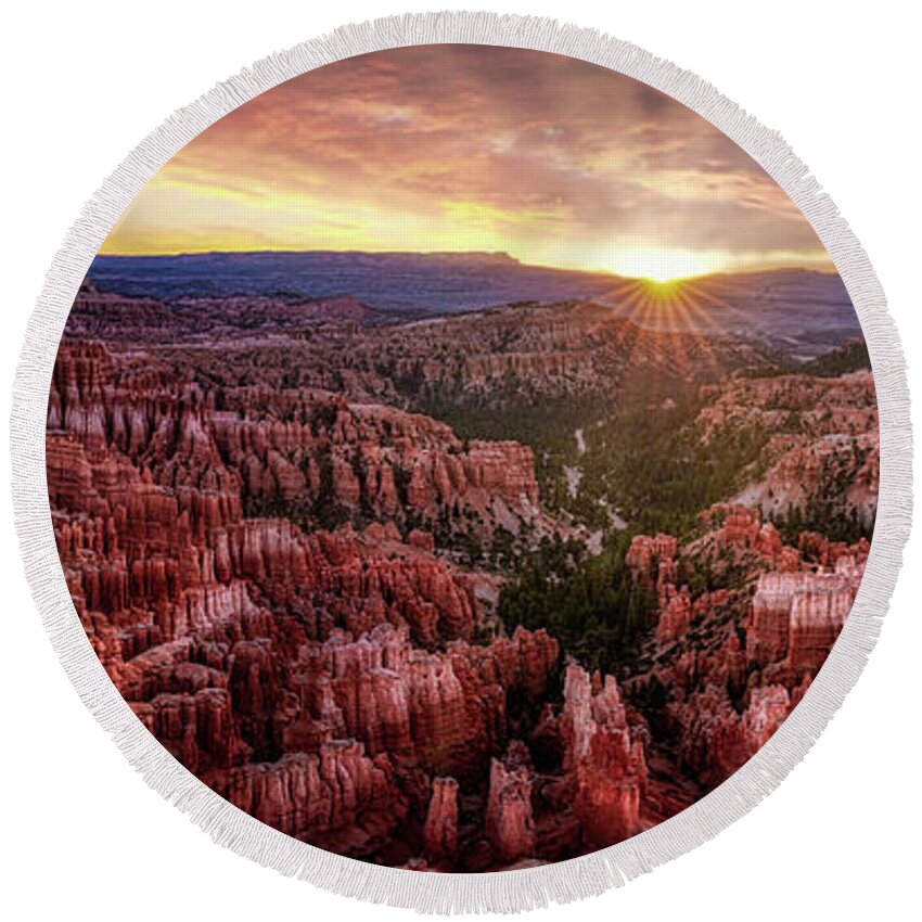 Hoodoos Round Beach Towel featuring the photograph First Light on the Hoodoos by David Soldano