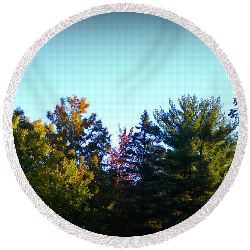 Landscape Round Beach Towel featuring the photograph First Signs of Fall by Frank J Casella