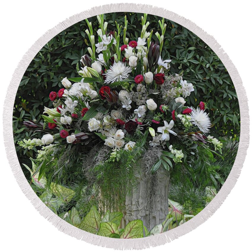 Flowers Round Beach Towel featuring the photograph Floral Arrangement by Kathy Baccari