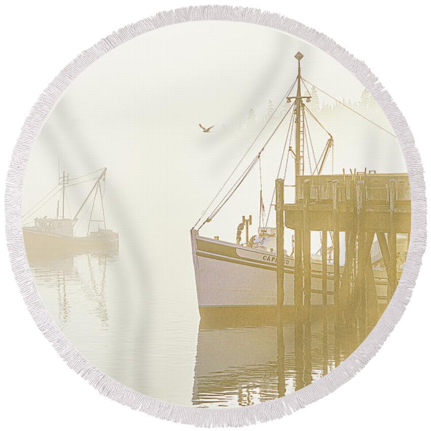 Fog Round Beach Towel featuring the photograph Fog Gives Way to the Morning Sun by Marty Saccone