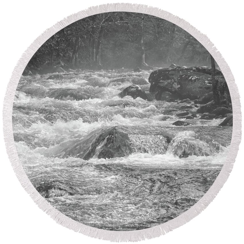 Tennessee Round Beach Towel featuring the photograph Fog On River 2 by Phil Perkins
