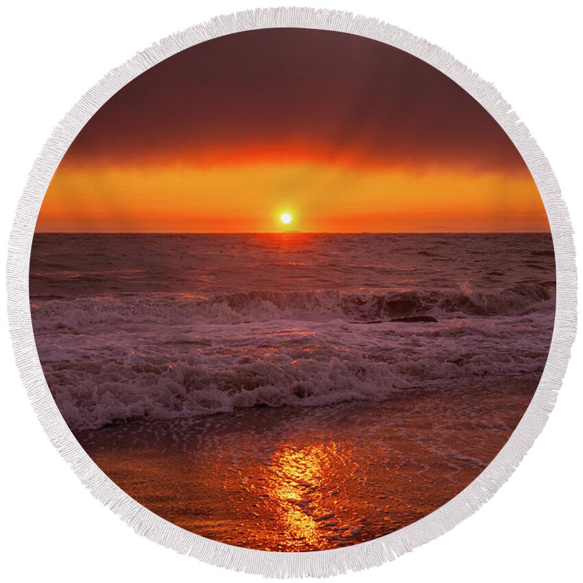 Fog Round Beach Towel featuring the photograph Fogbank Sunset 1 by Gary Skiff
