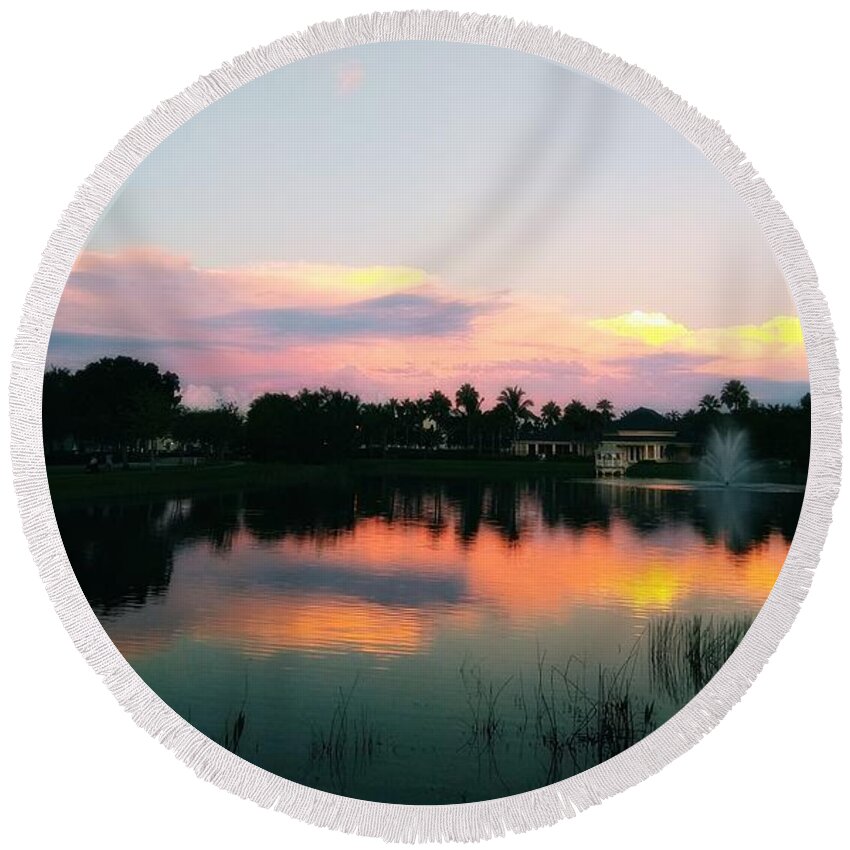 Sunset Round Beach Towel featuring the photograph Fort Myers Sunset by Claudia Zahnd-Prezioso