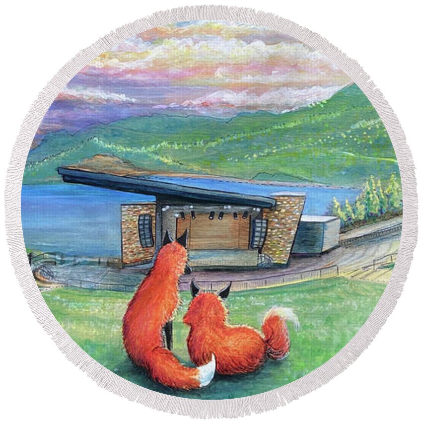 Dillon Round Beach Towel featuring the painting Foxes at Lake Dillon Amphitheater by David Sockrider