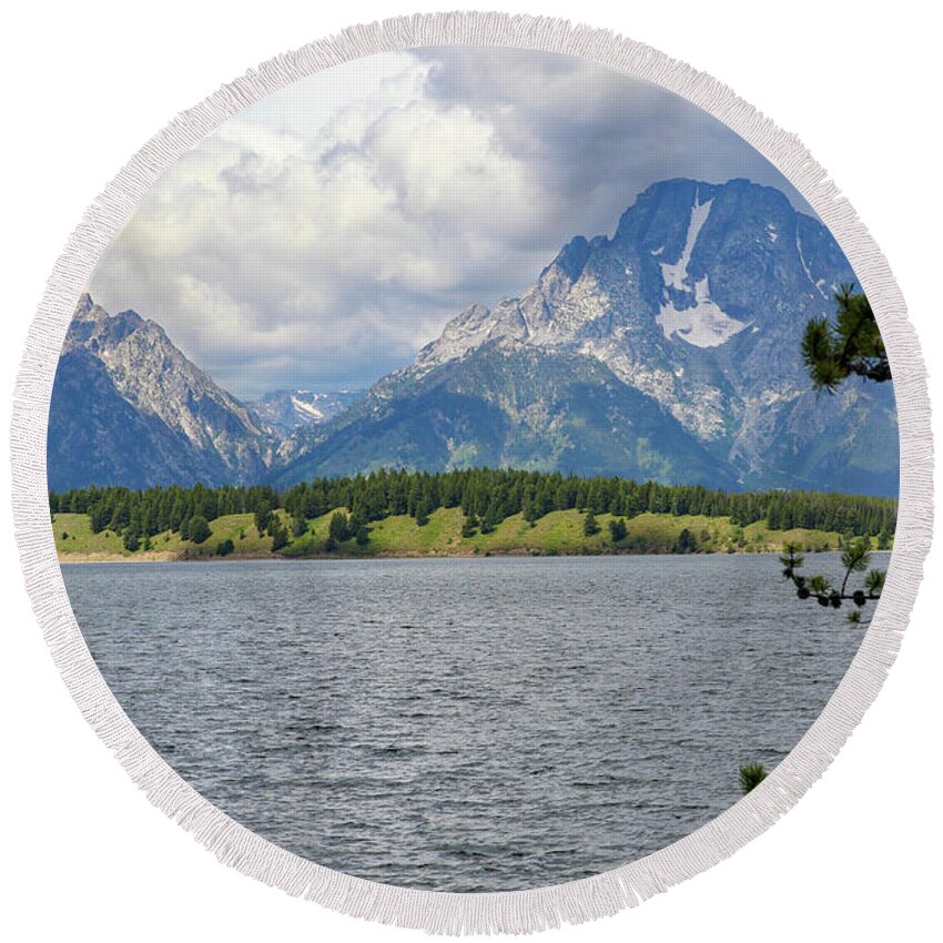Tetons Round Beach Towel featuring the photograph Freedoms View by Diane Bohna
