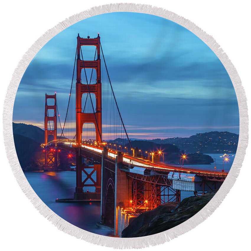 Shoreline Round Beach Towel featuring the photograph Golden Gate At Nightfall by Jonathan Nguyen