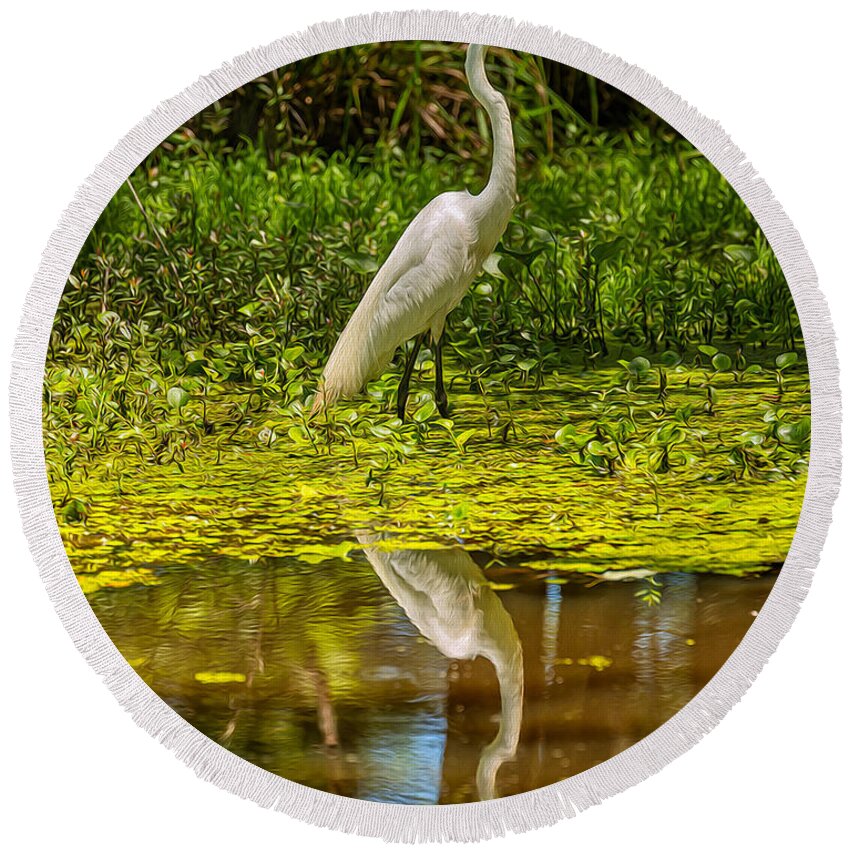 Great Egret Round Beach Towel featuring the photograph Great Egret 01 OP by Jim Dollar