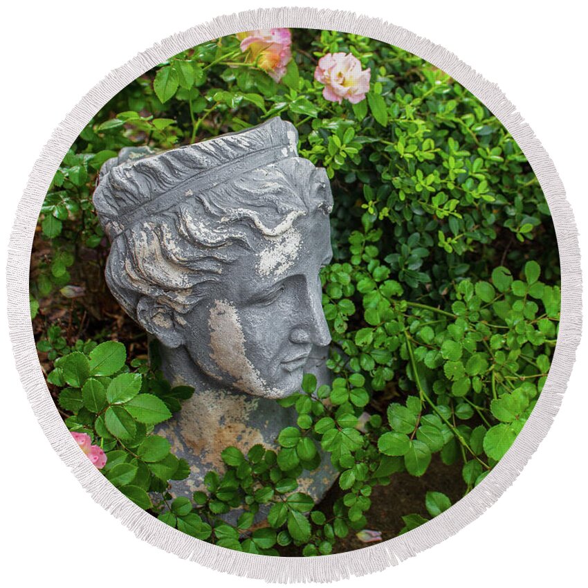 Tea Roses Round Beach Towel featuring the photograph Grecian head in tea rose garden by Susan Vineyard