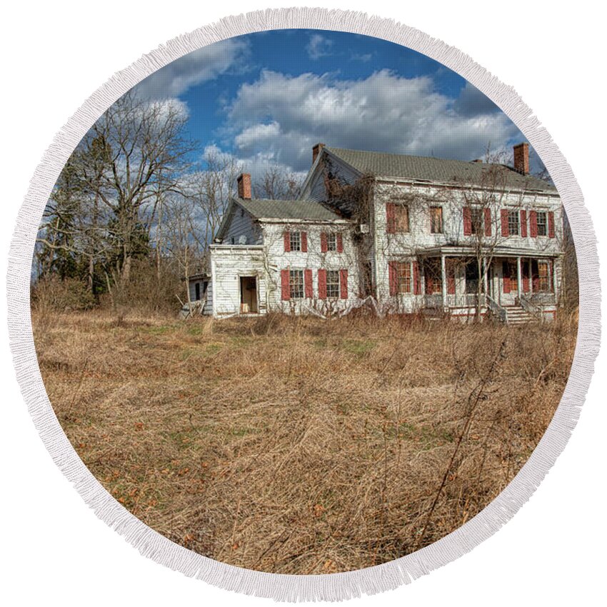 Haunted Round Beach Towel featuring the photograph Haunted Farm House by David Letts