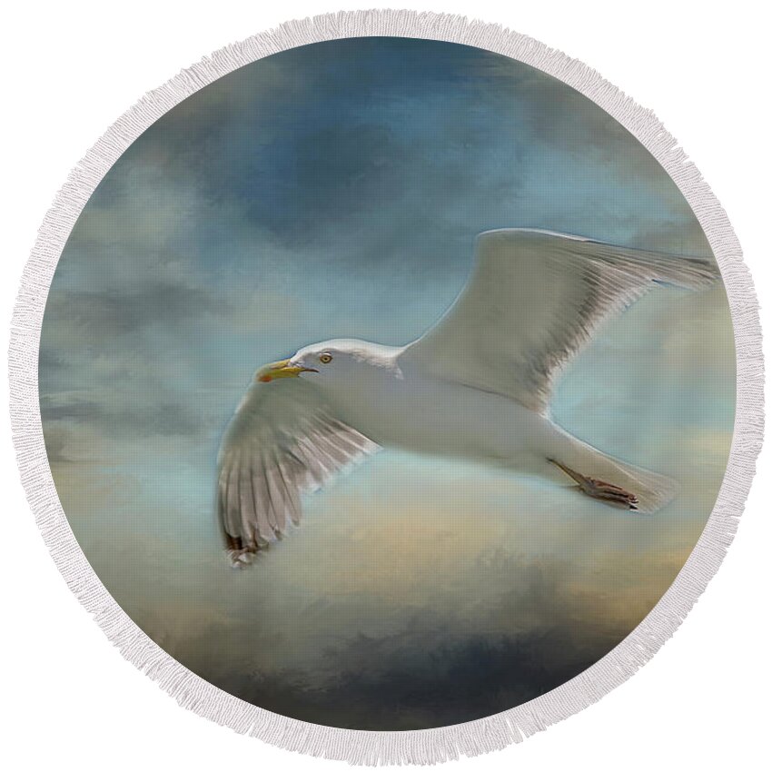 Seagull Round Beach Towel featuring the photograph Heavenly Flight by Cathy Kovarik