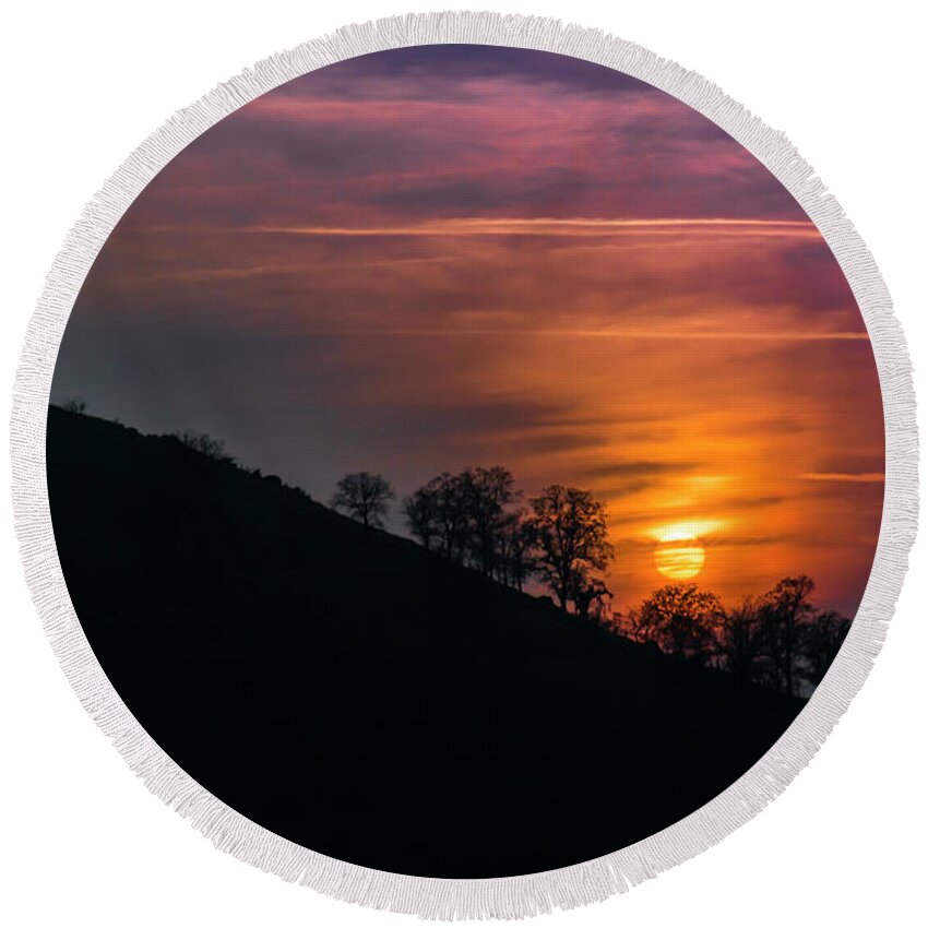 Sunset Round Beach Towel featuring the photograph Hillside Sunset by Patti Deters