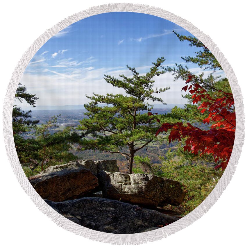 House Mountain Round Beach Towel featuring the photograph House Mountain 34 by Phil Perkins