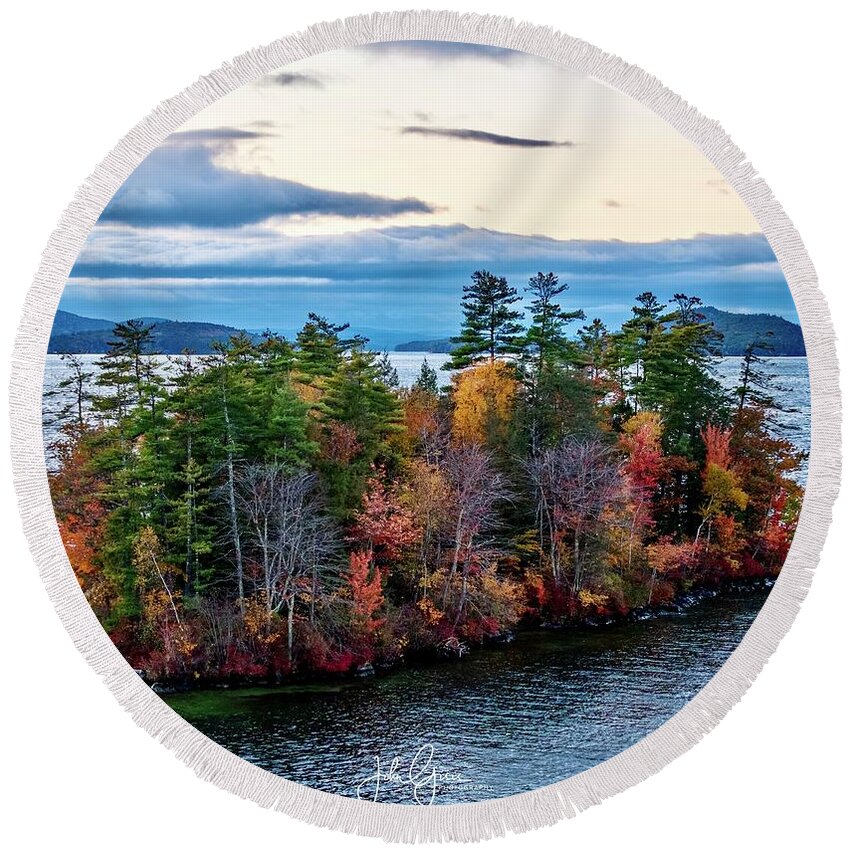  Round Beach Towel featuring the photograph Isle of Color by John Gisis