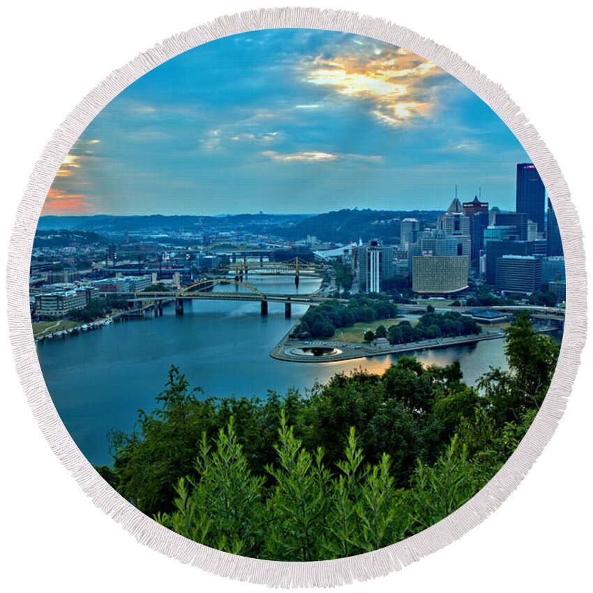 Pittsburgh Round Beach Towel featuring the photograph July Morning Over The Allegheny River by Adam Jewell