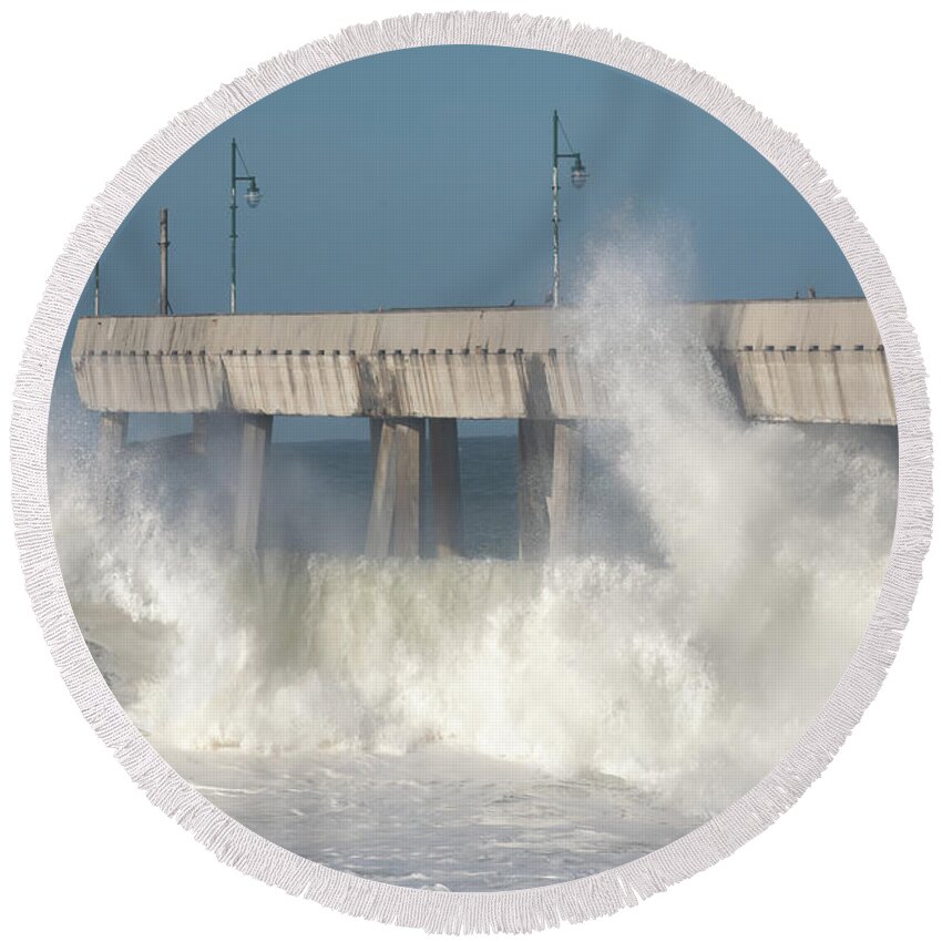 Landscape Round Beach Towel featuring the photograph King Tide by Laura Macky