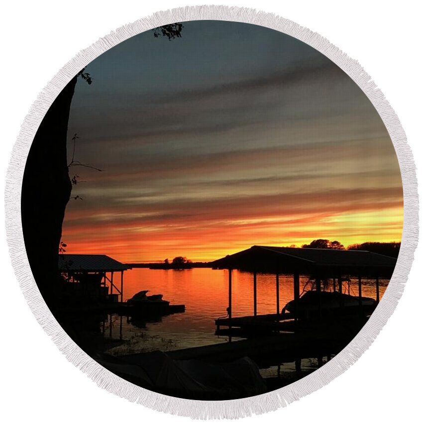 Lake Round Beach Towel featuring the photograph Lake Time 2 by Cheryl Rhodes