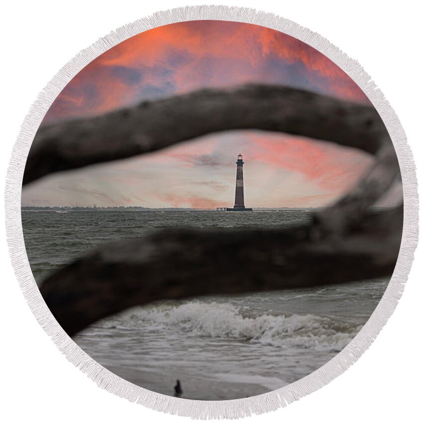 Morris Island Lighthouse Round Beach Towel featuring the photograph Lighthouse Sunset - Morris Island Lighthouse by Dale Powell