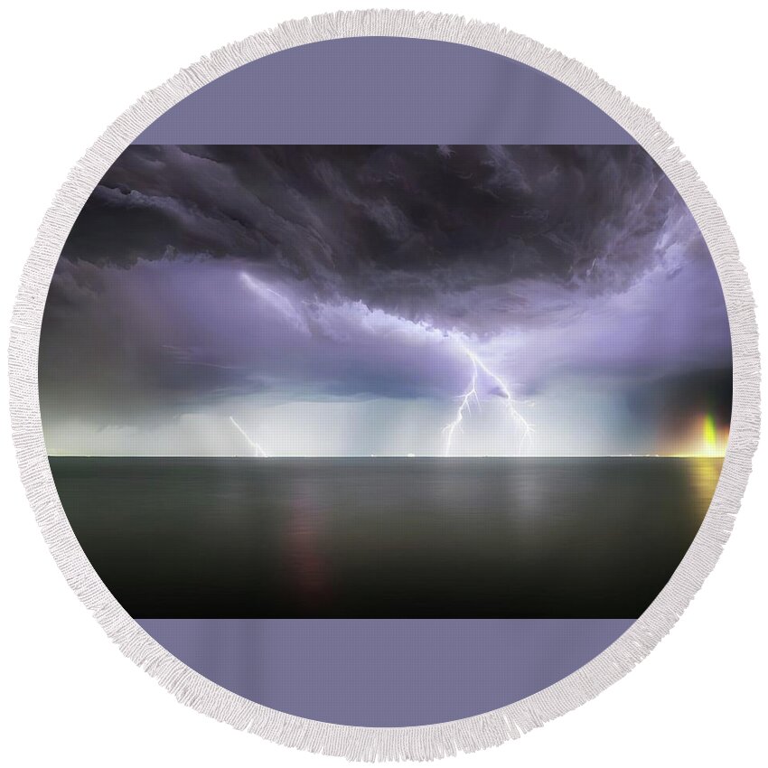 Lightning Round Beach Towel featuring the photograph Lightning On The Lake by Ally White