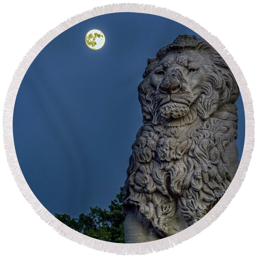 Lion Round Beach Towel featuring the photograph Lion and the Moon by Jerry Gammon