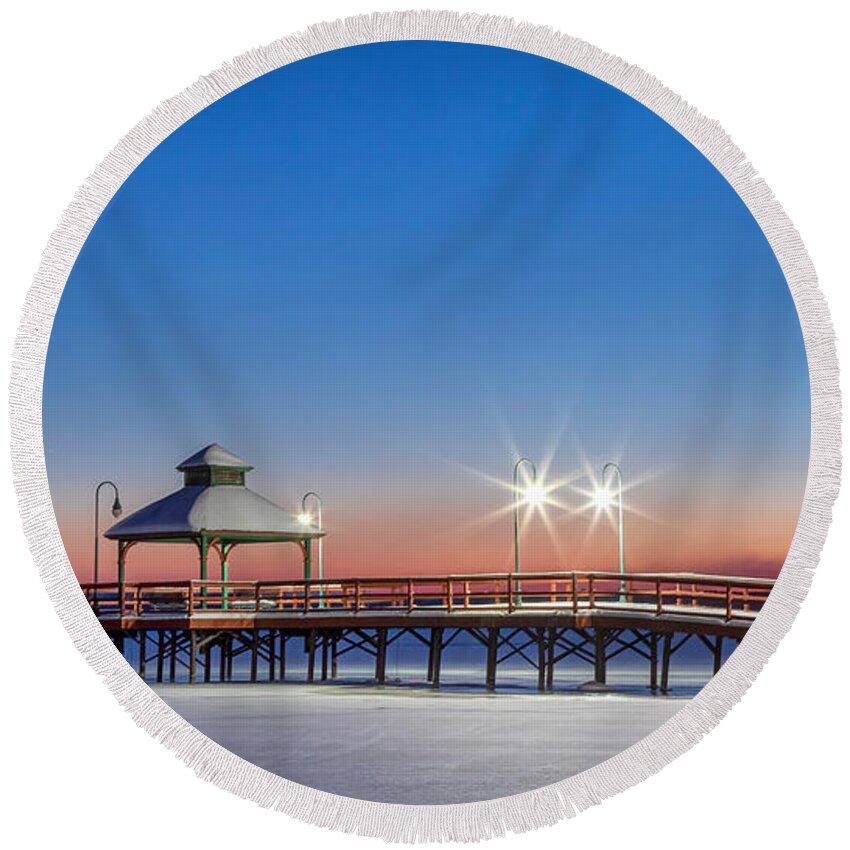 Lake Neatahwanta Round Beach Towel featuring the photograph Little Lake Pier by Rod Best