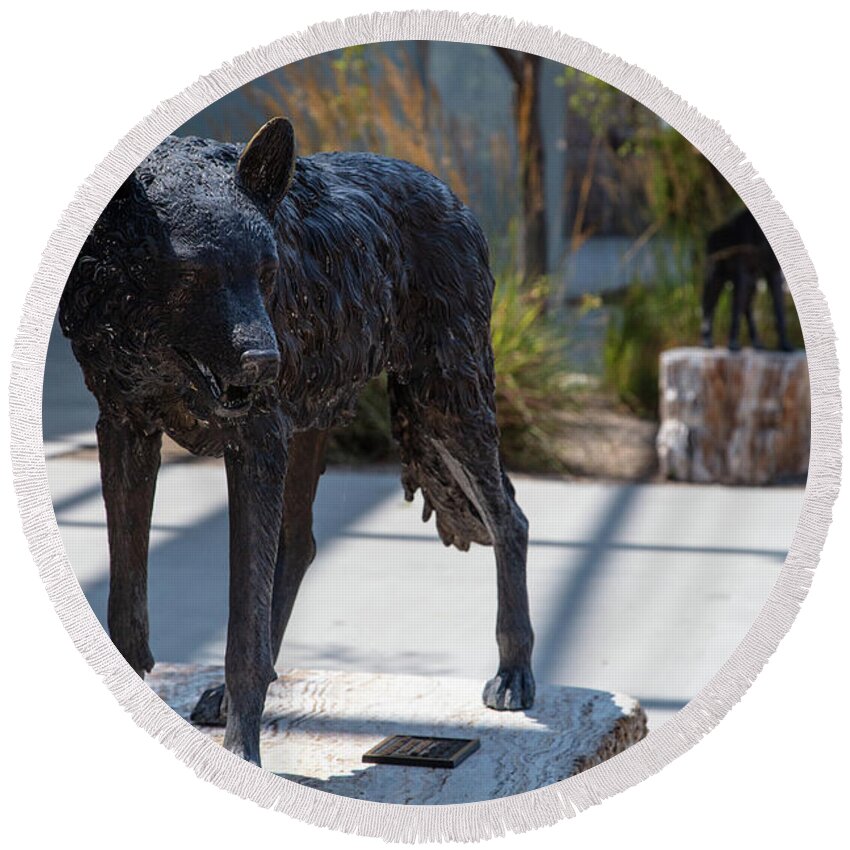 New Mexico Round Beach Towel featuring the photograph Lobo statue on the campus of the University of New Mexico by Eldon McGraw