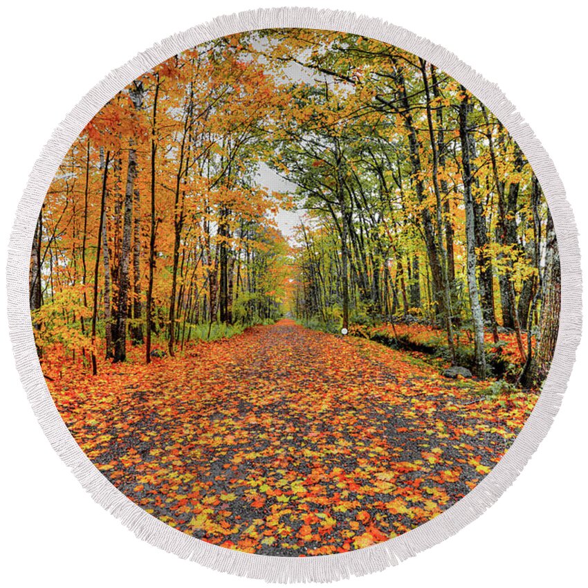Fall Round Beach Towel featuring the photograph Luckey Lane by Jeff Cooper