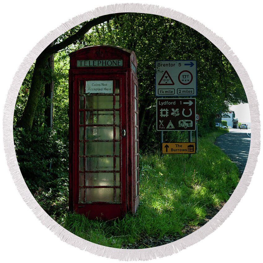 Lydford Red Telephone Box Round Beach Towel featuring the photograph Lydford Red Telephone Box by Helen Jackson