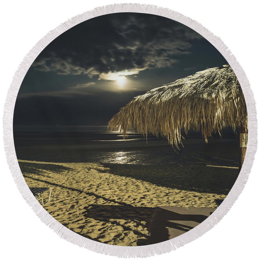 Vacation Round Beach Towel featuring the photograph Magical Moonlight by Margaret Pitcher