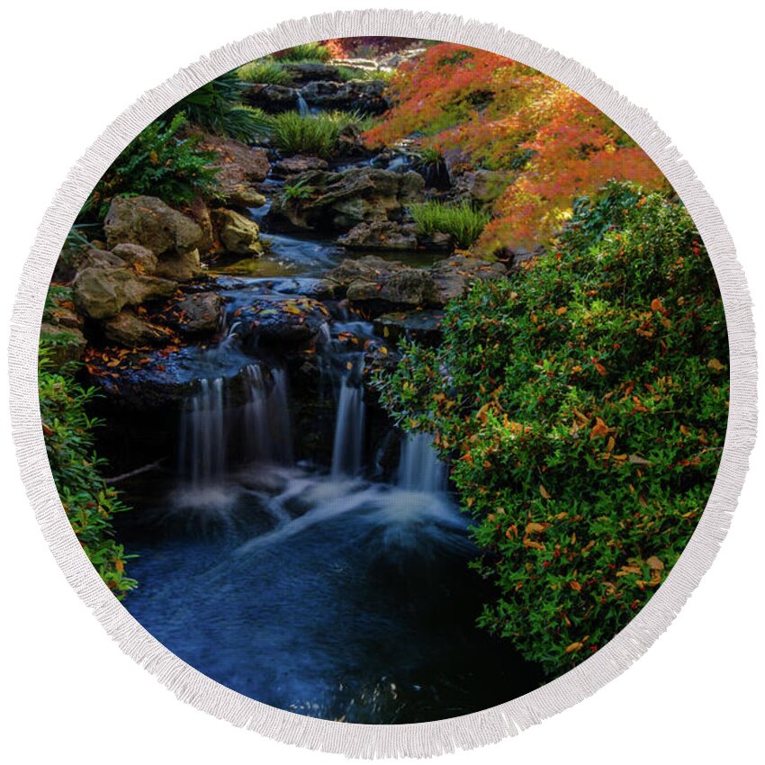 Waterfall Round Beach Towel featuring the photograph Maple Falls by Johnny Boyd