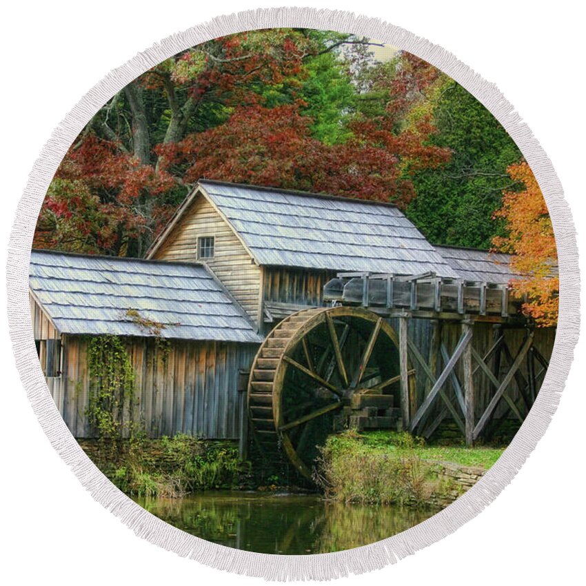 Mill Round Beach Towel featuring the photograph Mabry Mill by Joan Bertucci