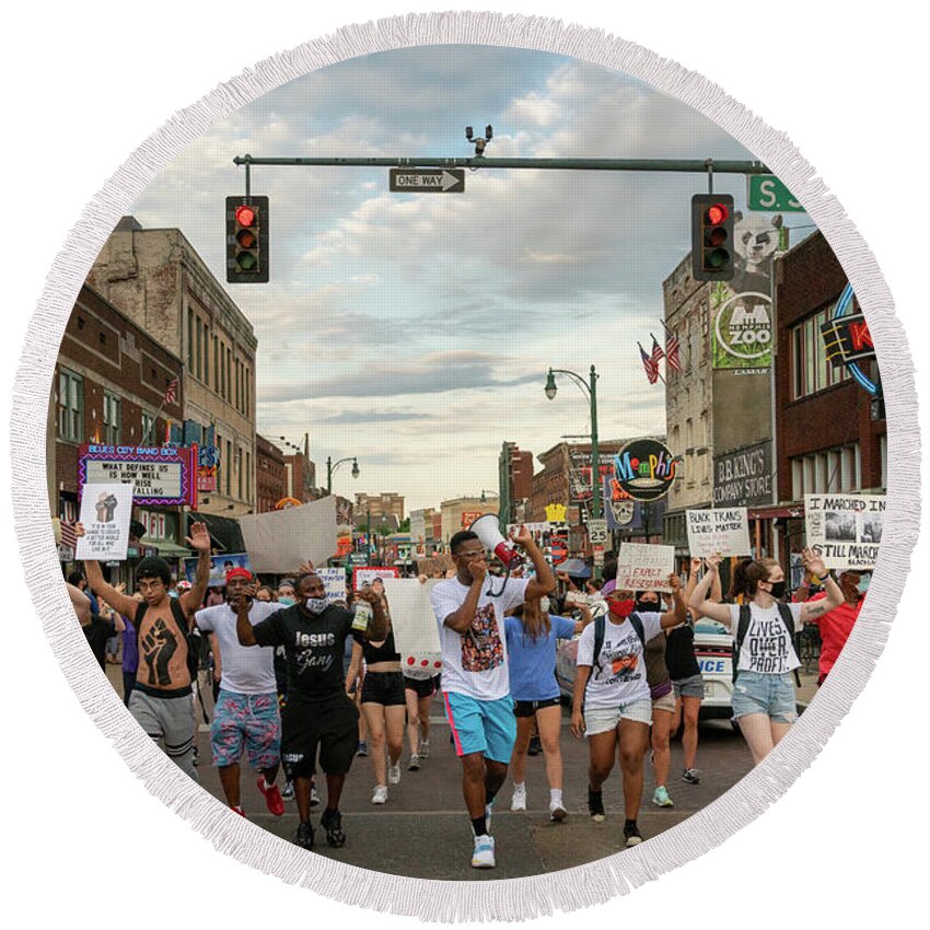 Bluff City Round Beach Towel featuring the photograph Memphis Protests by Darrell DeRosia