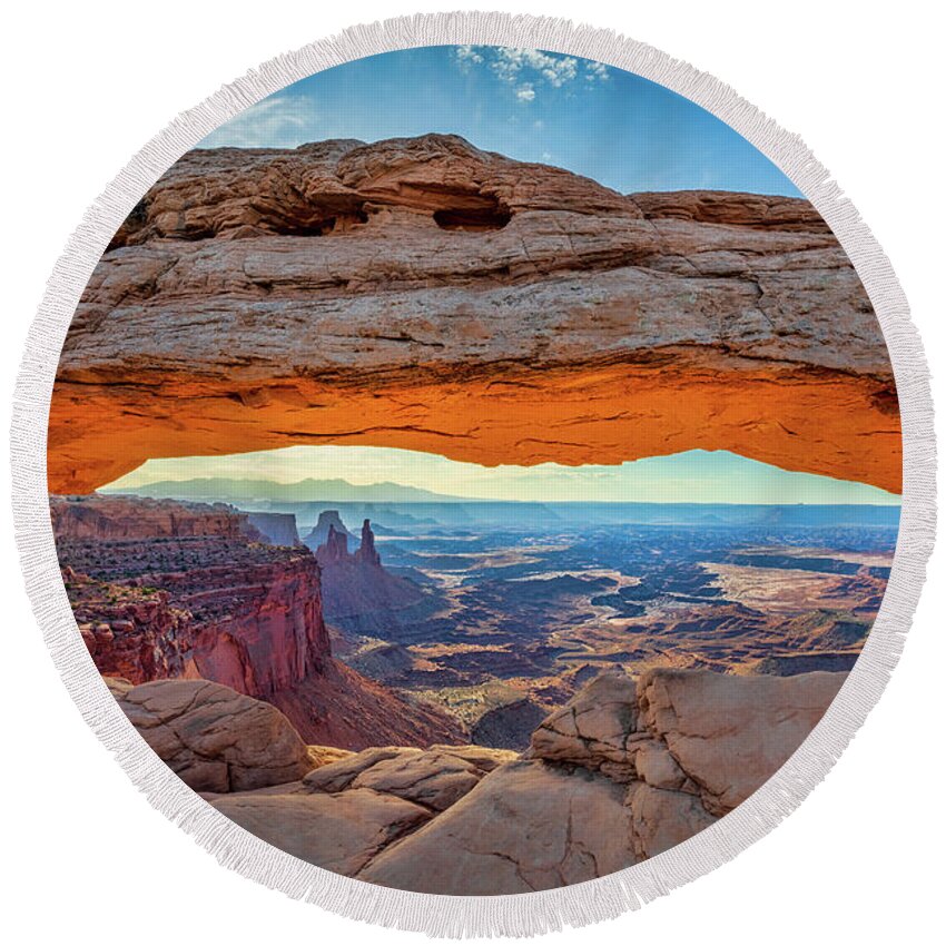 Arch Round Beach Towel featuring the photograph Mesa Arch in Canyonlands National Park by Mimi Ditchie