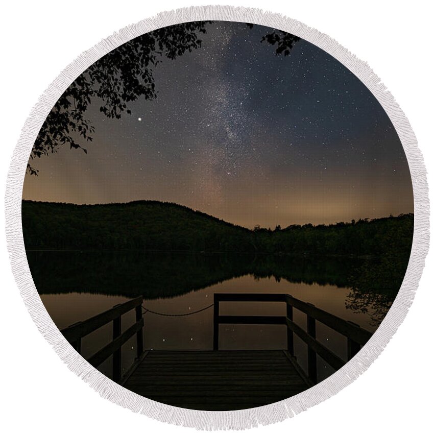 Russell Round Beach Towel featuring the photograph Milky Way over Russell Pond in the White Mountains by William Dickman