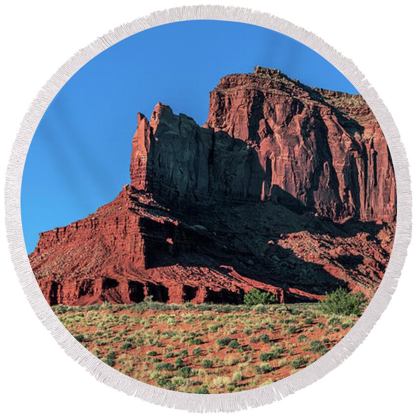 Brighams Tomb Round Beach Towel featuring the photograph Monument Valley Brighams Tomb 2 to 1 Ratio by Aloha Art
