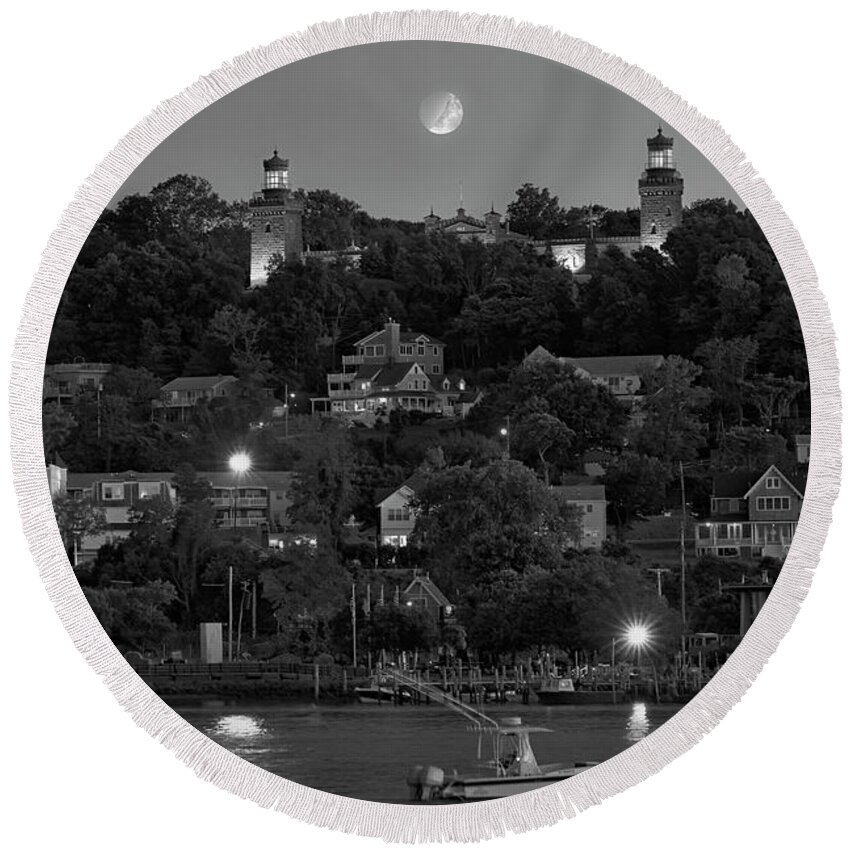 Navesink Twin Lights Round Beach Towel featuring the photograph Moonset Navesink Twin Lights BW by Susan Candelario